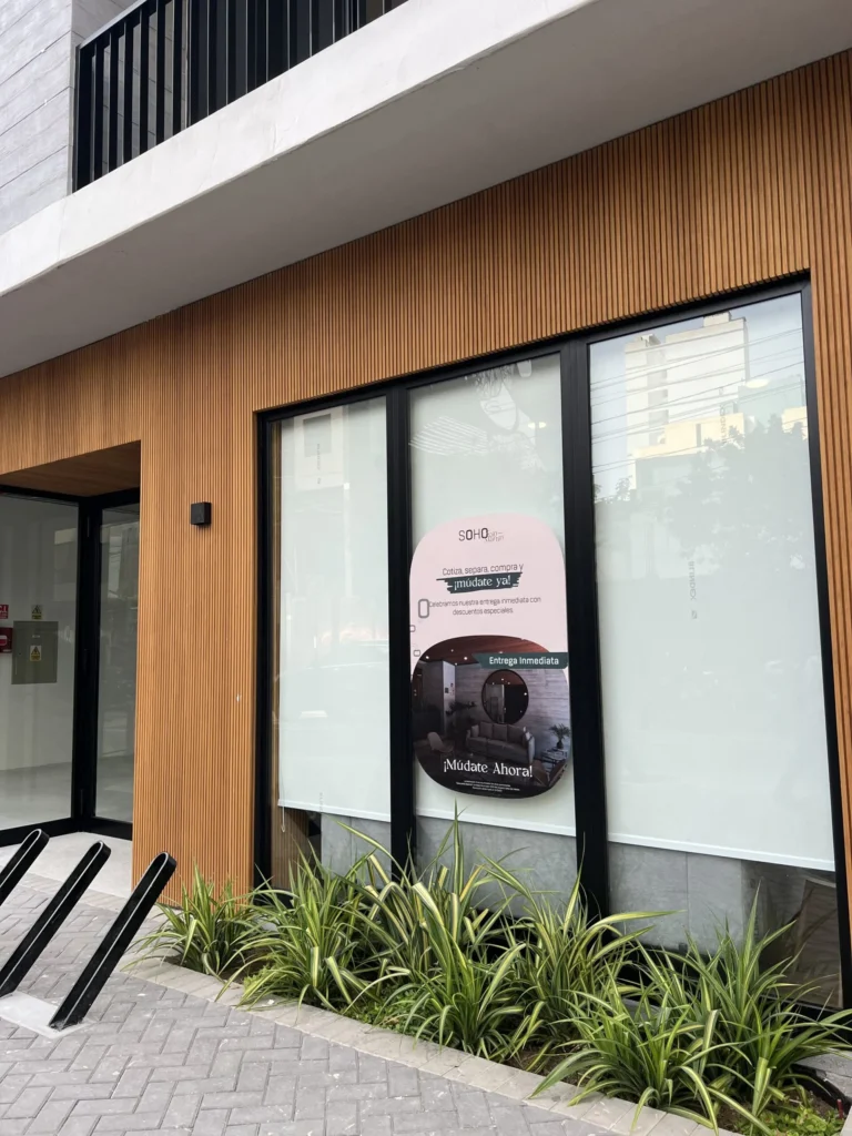 Cortinas para Empresas en Piura